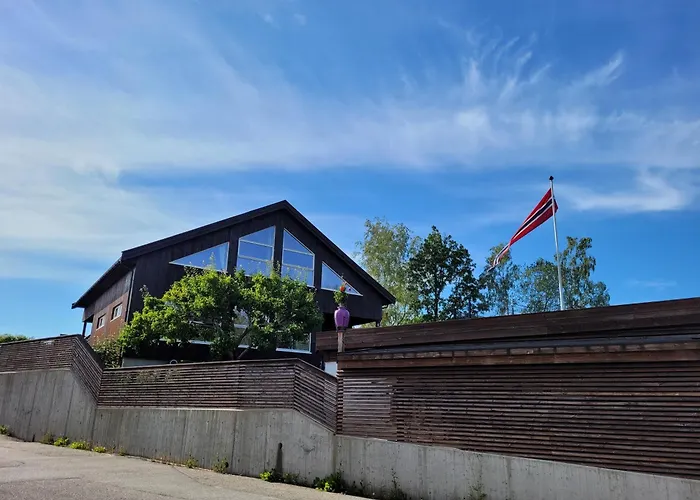 Luftig 4-roms I Dom wakacyjny Kristiansand